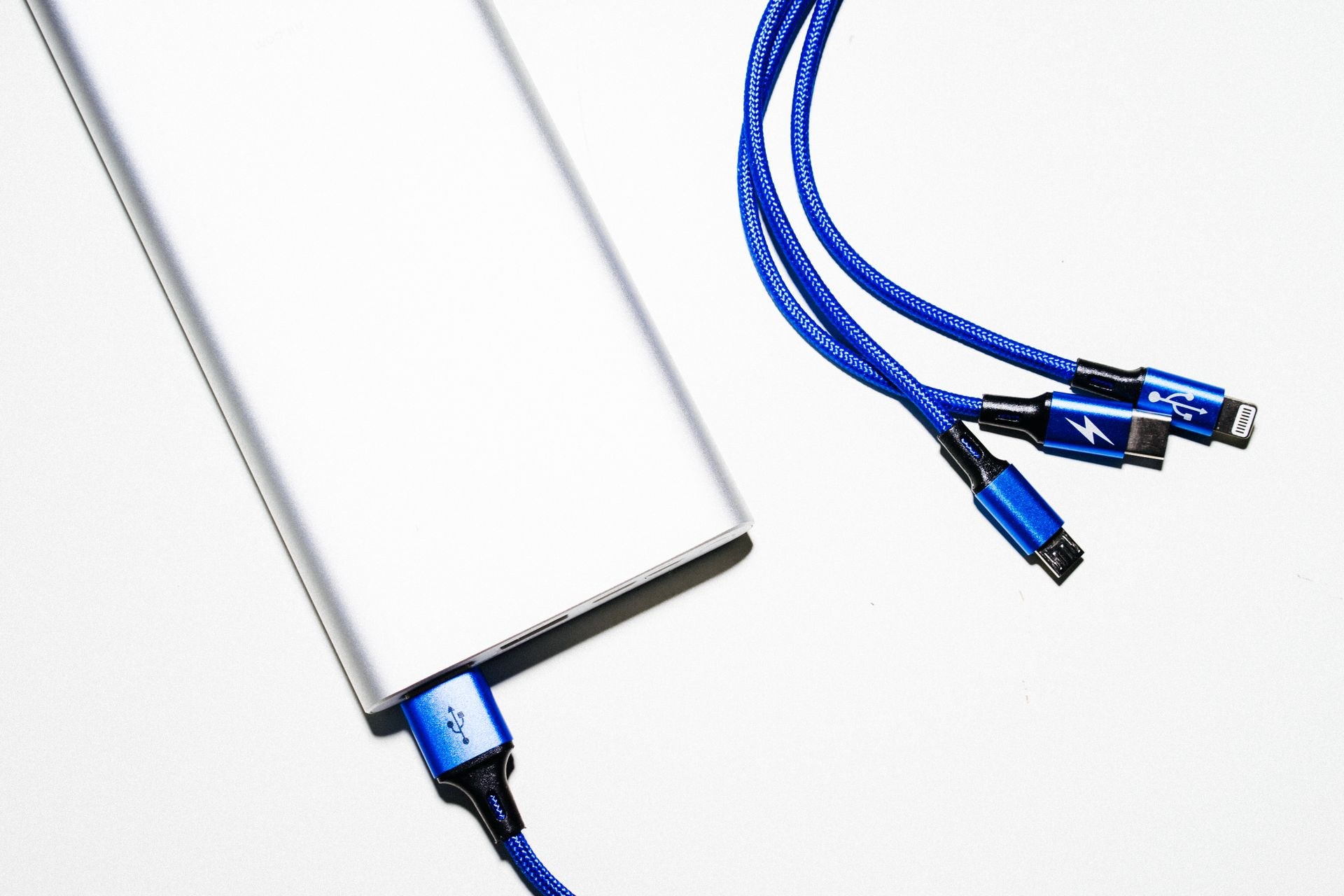 Braided nylon USB-C fast charging cable for wholesale