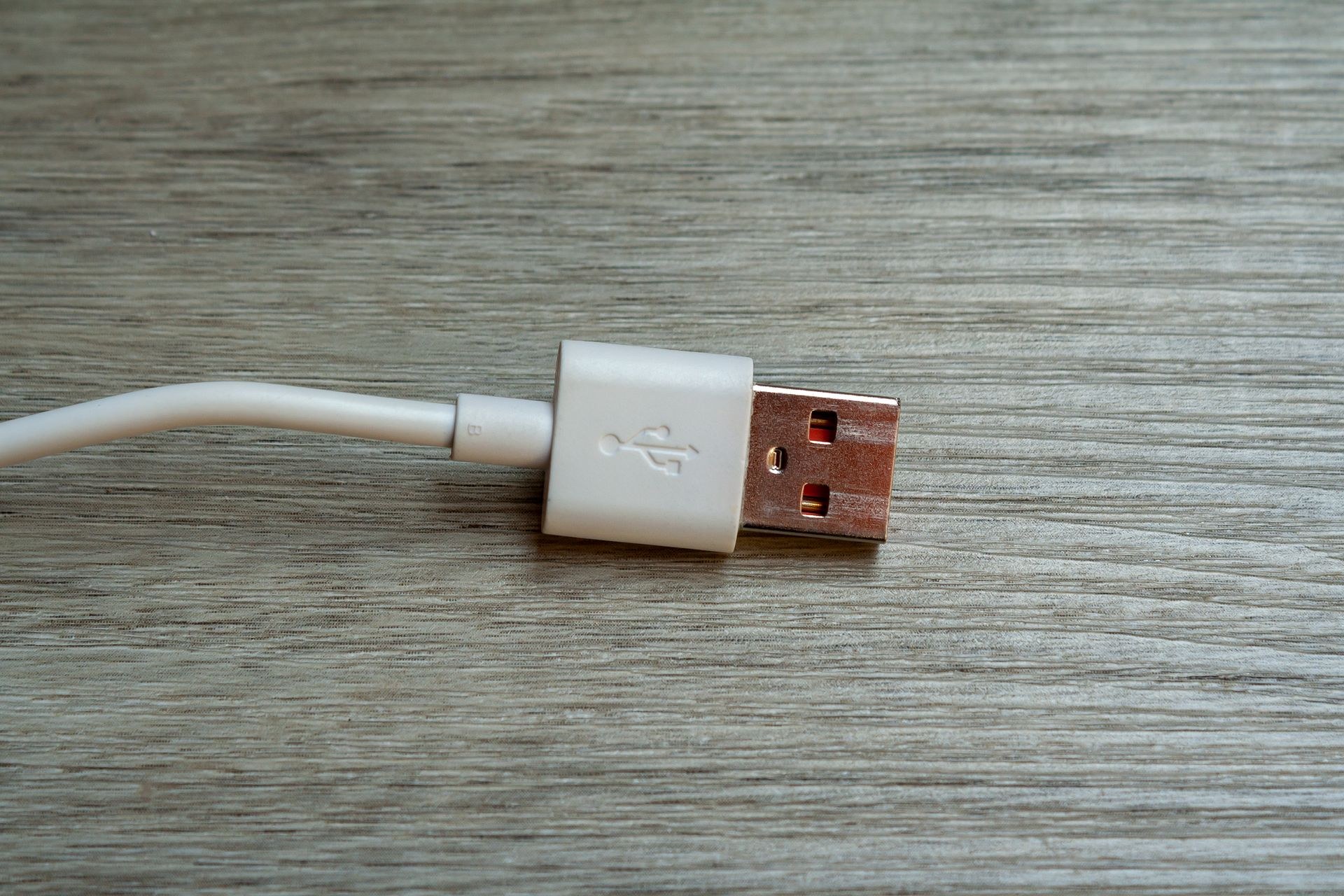 Retail packaging for private label USB charging cables